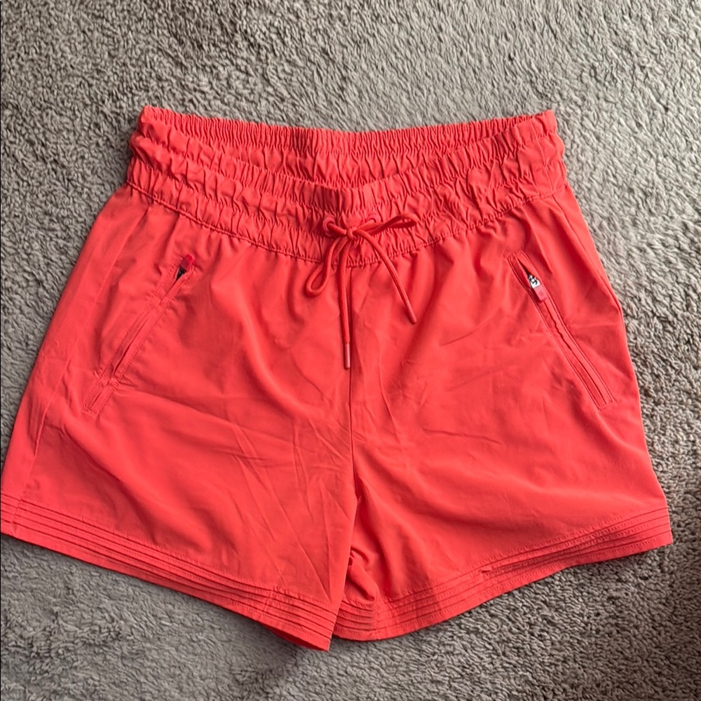 Burnt Orange Athletic Shorts with Elastic Waistband and Lightweight Fabric